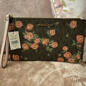 MICHAEL KORS Jet Set LG Zip CLUTCH Wristlet Wallet